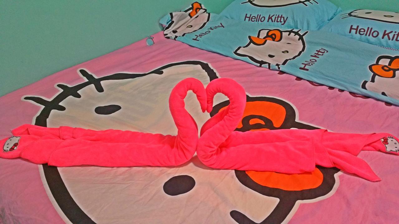 Hello Kitty Signature Suite Sandakan Esterno foto